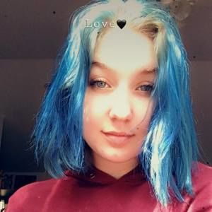 Meet your Posher, Harley